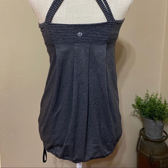 lululemon Power Technique Tank- W1894S Size 6 - Picture 3 of 10